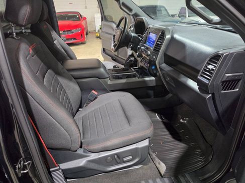 Used 2020 Ford F150 XLT w/ Equipment Group 302A Luxury AWD/4WD image 34
