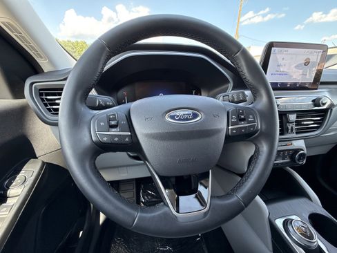 Used 2024 Ford Escape Active image 13