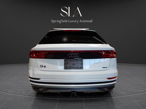 Used 2023 Audi Q8 Prestige w/ Prestige Package image 4