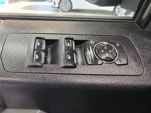 Used 2016 Ford F150 XLT w/ Equipment Group 302A Luxury AWD/4WD image 24
