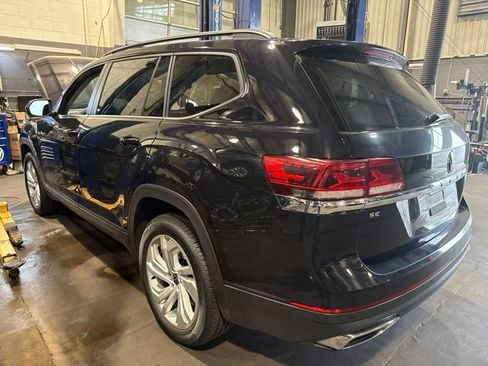 Used 2023 Volkswagen Atlas SE FWD image 3