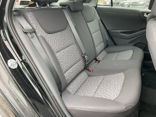 Used 2018 Hyundai Ioniq Blue FWD image 9