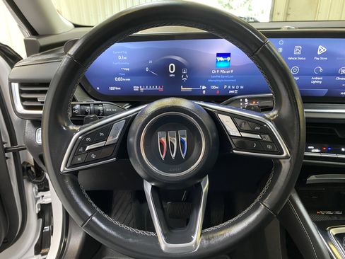 Used 2025 Buick Envision Preferred image 31