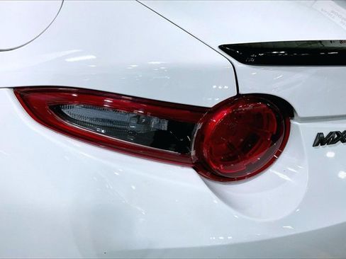 Used 2016 MAZDA MX-5 Miata Club w/ Brembo/BBS Package image 28