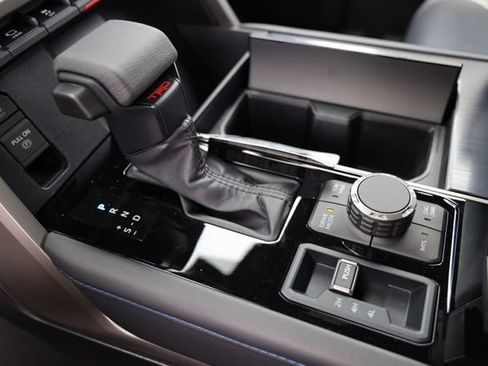 New 2026 Toyota Tundra Platinum AWD/4WD image 22