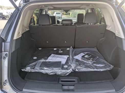 New 2026 Nissan Rogue Platinum w/ Platinum Premium Package AWD/4WD image 13