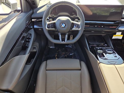 New 2026 BMW 530i w/ M Sport Package image 12