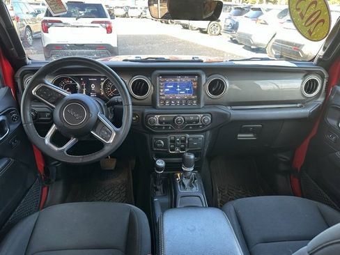 Used 2023 Jeep Gladiator Overland image 14