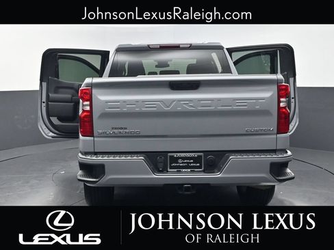 Used 2025 Chevrolet Silverado 1500 Custom RWD image 34