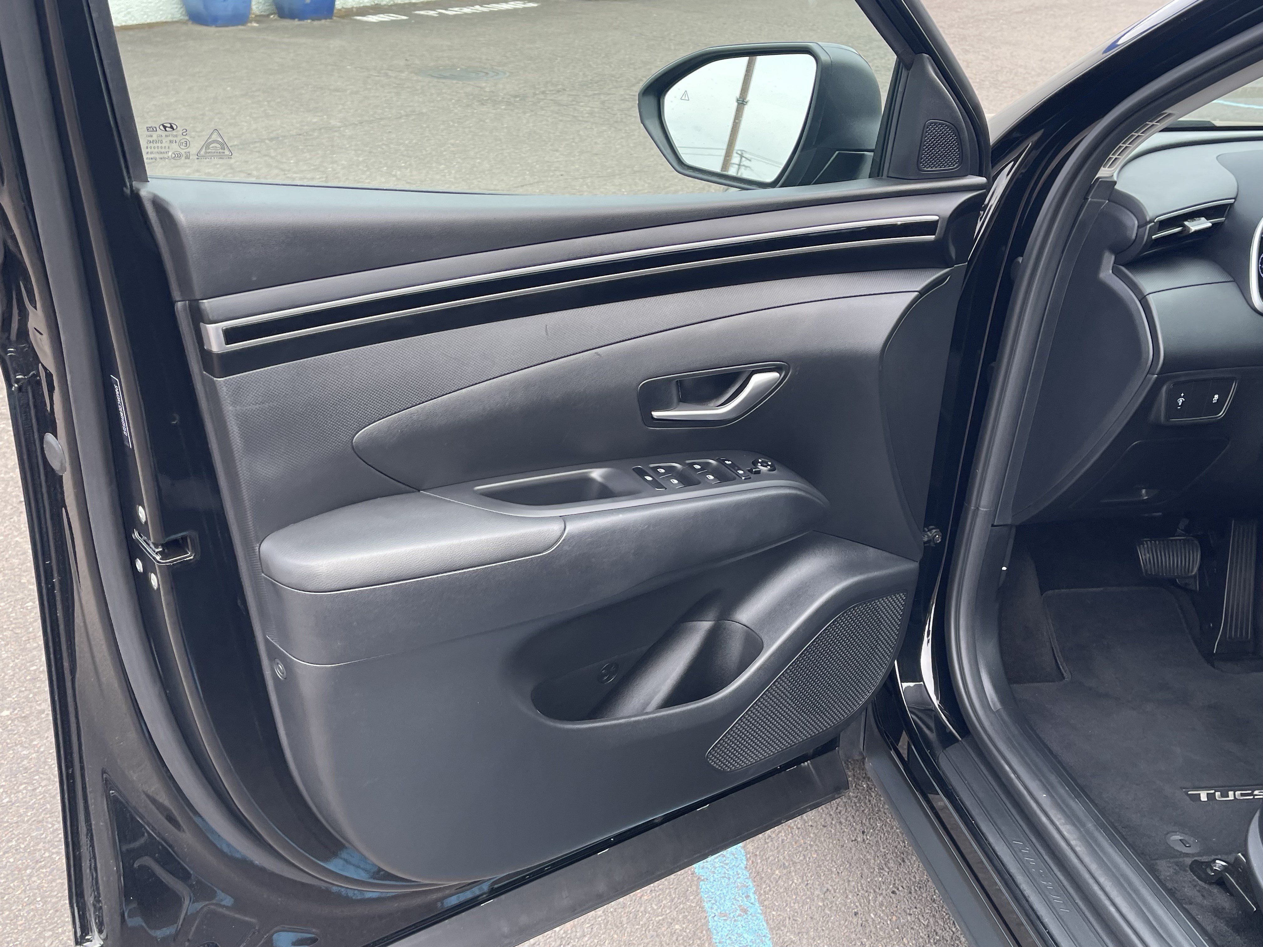 Certified 2024 Hyundai Tucson SE AWD/4WD image 16