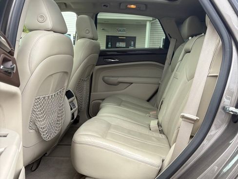 Used 2011 Cadillac SRX Luxury AWD/4WD image 10