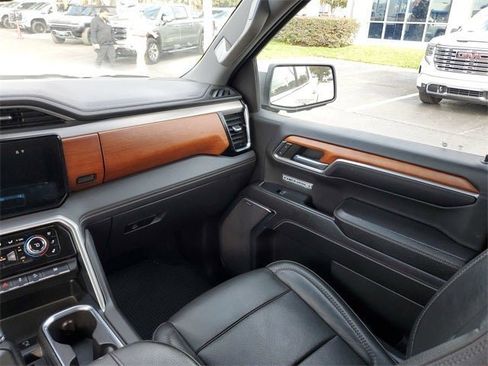 Used 2022 GMC Sierra 1500 Denali image 54