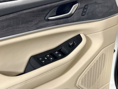 Used 2023 Jeep Grand Cherokee L Limited image 18