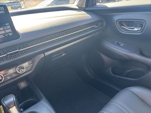 Used 2025 Honda HR-V EX-L image 36