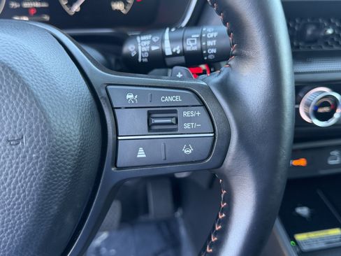 Used 2025 Honda CR-V Sport-L image 23