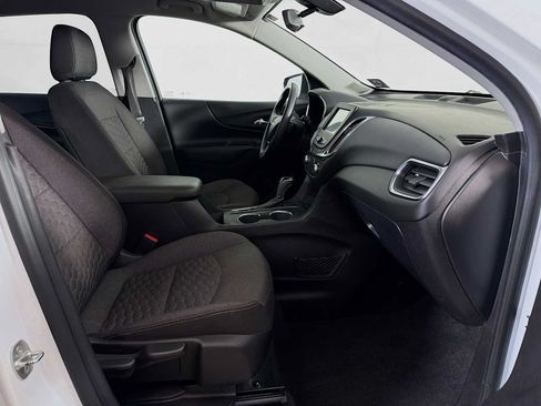 Used 2018 Chevrolet Equinox LT AWD/4WD image 24