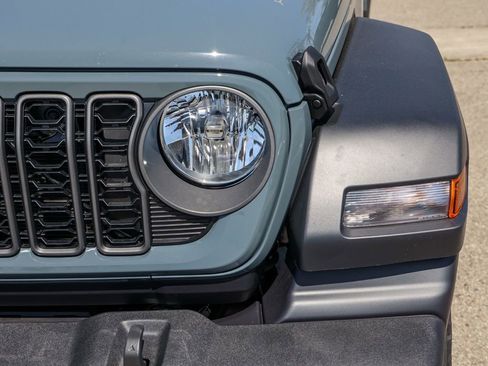 New 2026 Jeep Wrangler Unlimited Sport AWD/4WD image 34