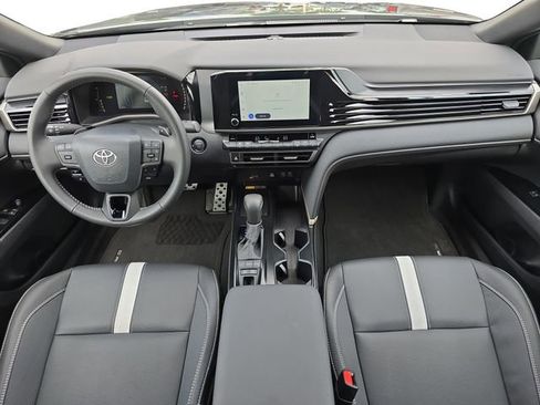 Used 2026 Toyota Camry SE w/ Convenience Package FWD image 10