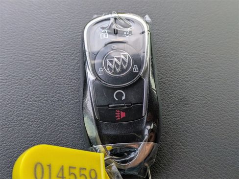 Used 2019 Buick Enclave Essence image 32