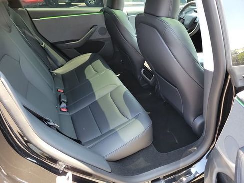Used 2025 Tesla Model 3 Long Range RWD image 15