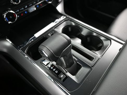 New 2025 Ford F150 Lariat w/ Equipment Group 501A Mid image 23