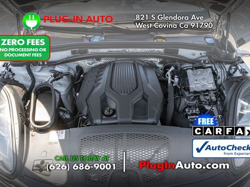 Used 2022 Porsche Macan AWD/4WD image 14