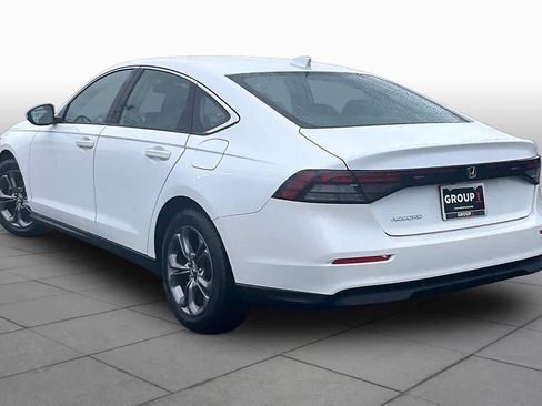 Used 2023 Honda Accord EX image 12