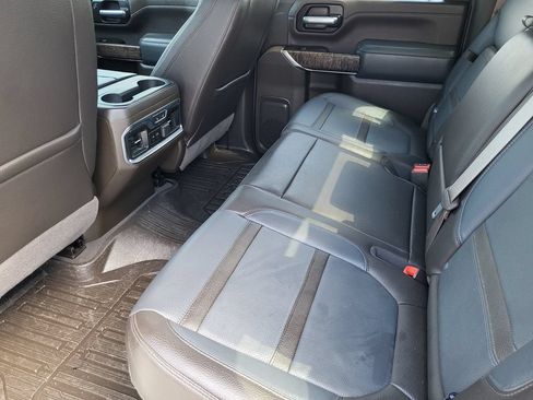 Used 2022 GMC Sierra 3500 Denali w/ Denali Ultimate Package AWD/4WD image 22