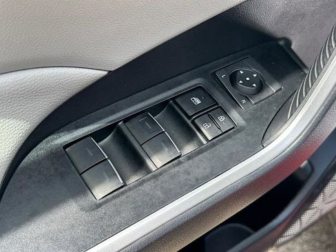 Certified 2025 Toyota RAV4 XLE w/ Convenience Package AWD/4WD image 14