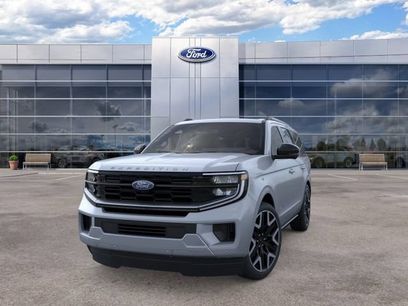 New 2026 Ford Expedition Platinum w/ Platinum Ultimate Package