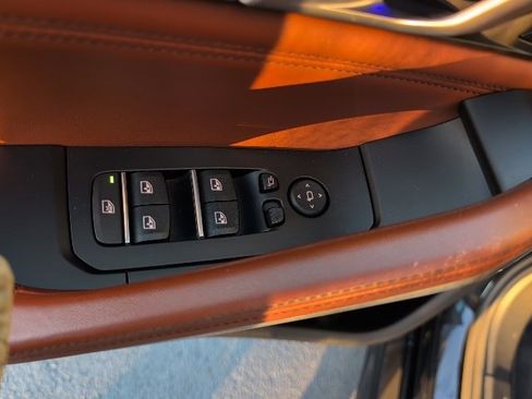 Certified 2023 BMW X6 xDrive40i w/ Executive Package image 14