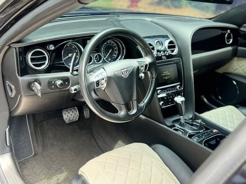 Used 2017 Bentley Flying Spur S V8 AWD/4WD image 27