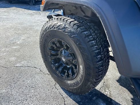 Used 2023 Jeep Wrangler Sport S image 12