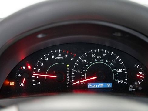 Used 2009 Toyota Camry FWD image 16
