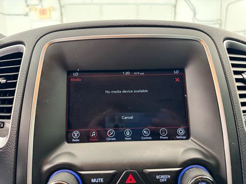 Used 2020 Dodge Durango SXT RWD image 25