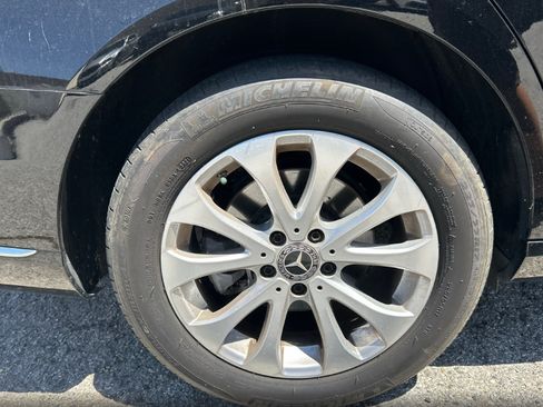 Used 2019 Mercedes-Benz E 300 image 11