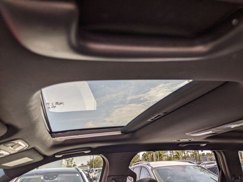 Certified 2024 Kia Telluride SX X-Line image 20