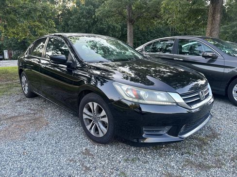 Used 2014 Honda Accord LX image 3