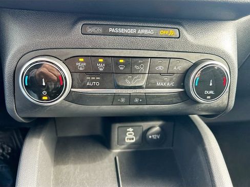 Used 2025 Ford Escape Active AWD/4WD image 20