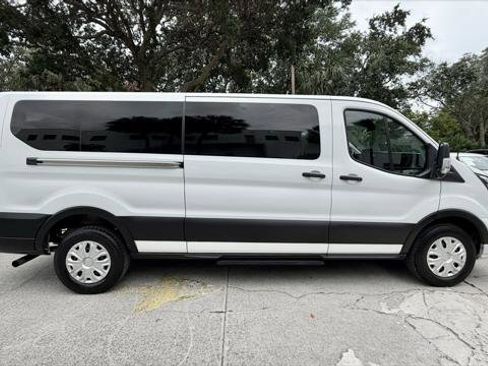 Used 2023 Ford Transit 350 XLT RWD image 9