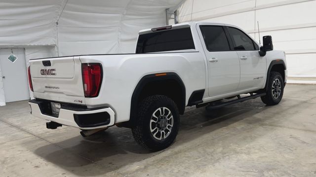 Used 2022 GMC Sierra 2500 AT4 AWD/4WD image 4