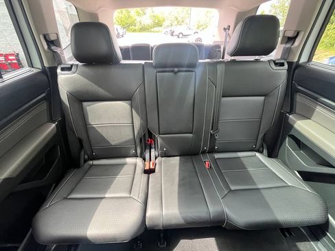 Certified 2023 Volkswagen Atlas SE w/ Panoramic Sunroof Package AWD/4WD image 27