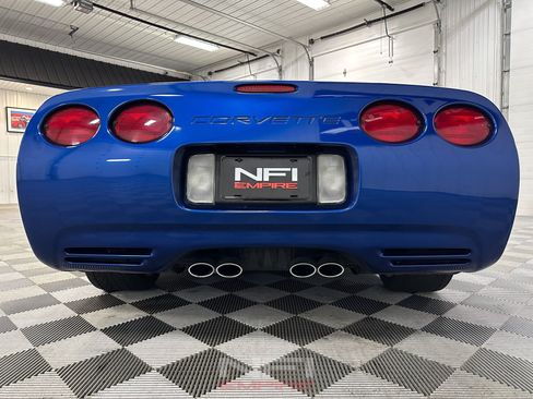 Used 2002 Chevrolet Corvette Convertible w/ Preferred Equipment Group2 RWD image 20