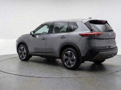 Used 2025 Nissan Rogue SV FWD image 6