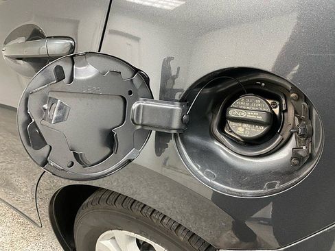 Used 2016 Scion iA image 28