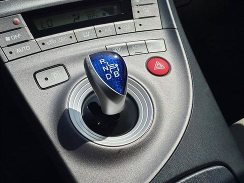 Used 2013 Toyota Prius Two FWD image 12