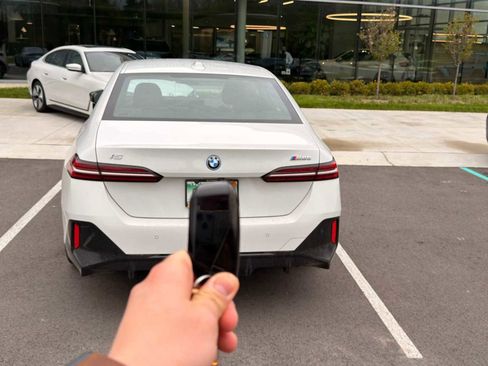 Certified 2024 BMW i5 M60 w/ Premium Package AWD/4WD image 7