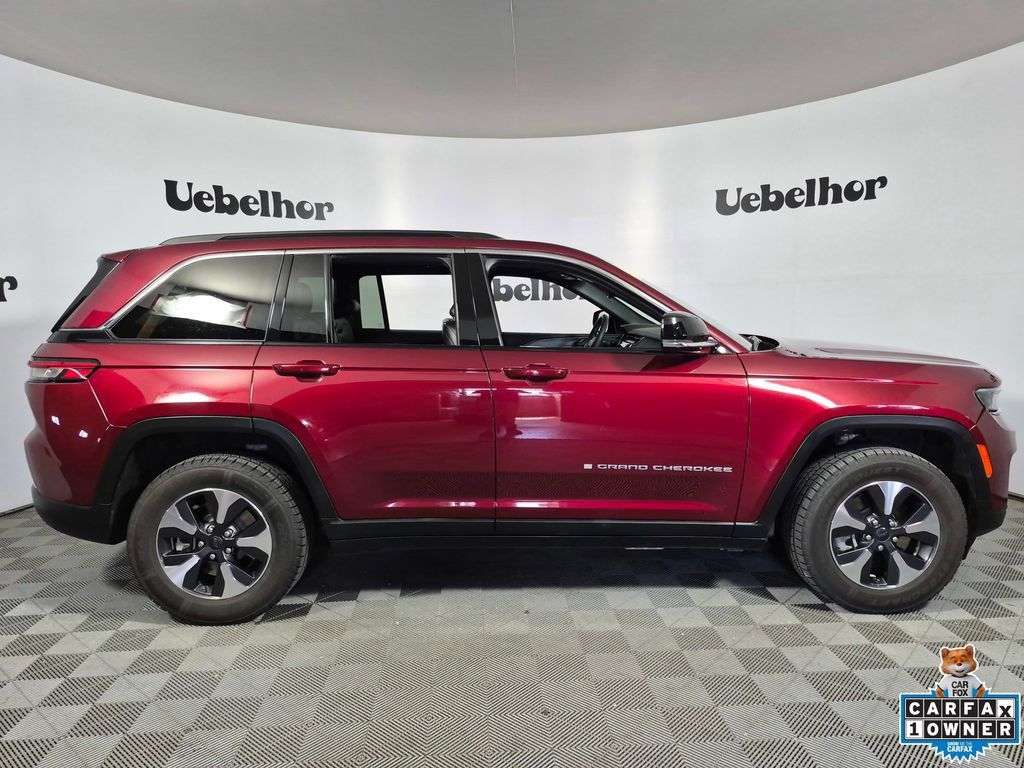 Used 2024 Jeep Grand Cherokee Limited 4xe AWD/4WD image 8