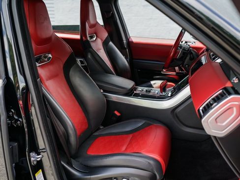 Used 2019 Land Rover Range Rover Sport SVR image 23