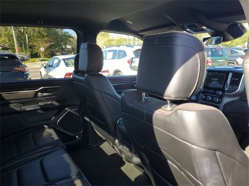 Used 2024 RAM 1500 Laramie image 31